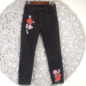 Floral Embroidered Black High Waist Skinny Jeans